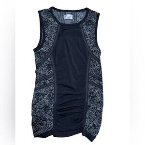 Like New Athleta workout shirt